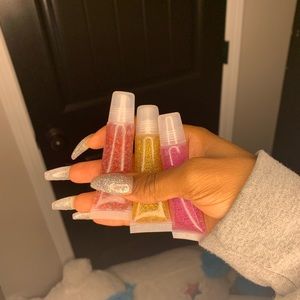 Custom Made Lipgloss